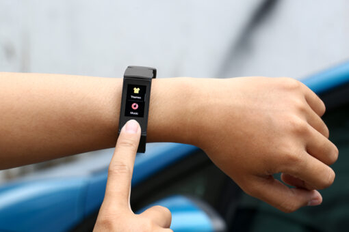 Vòng đeo tay thông minh Mi Band 4C - Ảnh 7