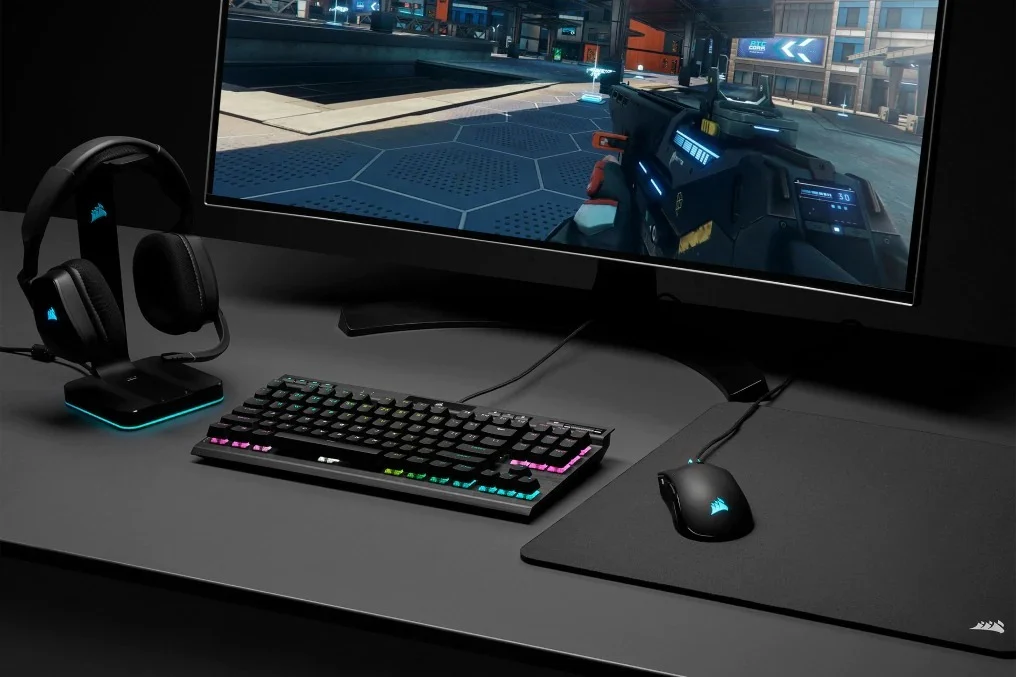 Bàn phím cơ Corsair K70 TKL RGB Champion Series