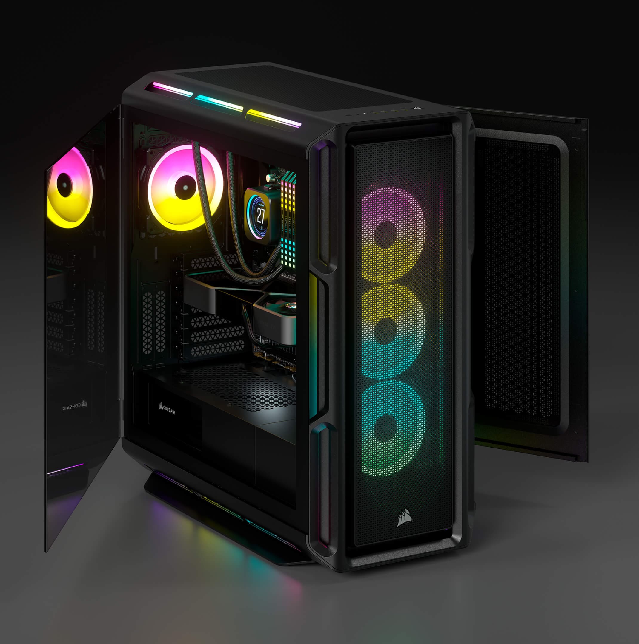 Vỏ máy tính Corsair iCUE 5000T RGB Black (CC-9011230-WW) trưng bày