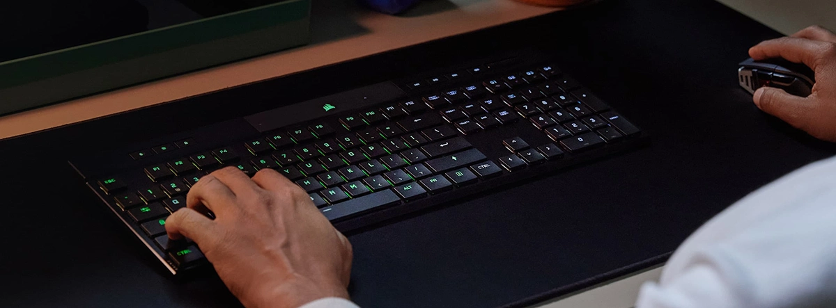 Bàn phím cơ Corsair K100 Air Wireless RGB Ultra-Thin (CH-913A01U-NA)