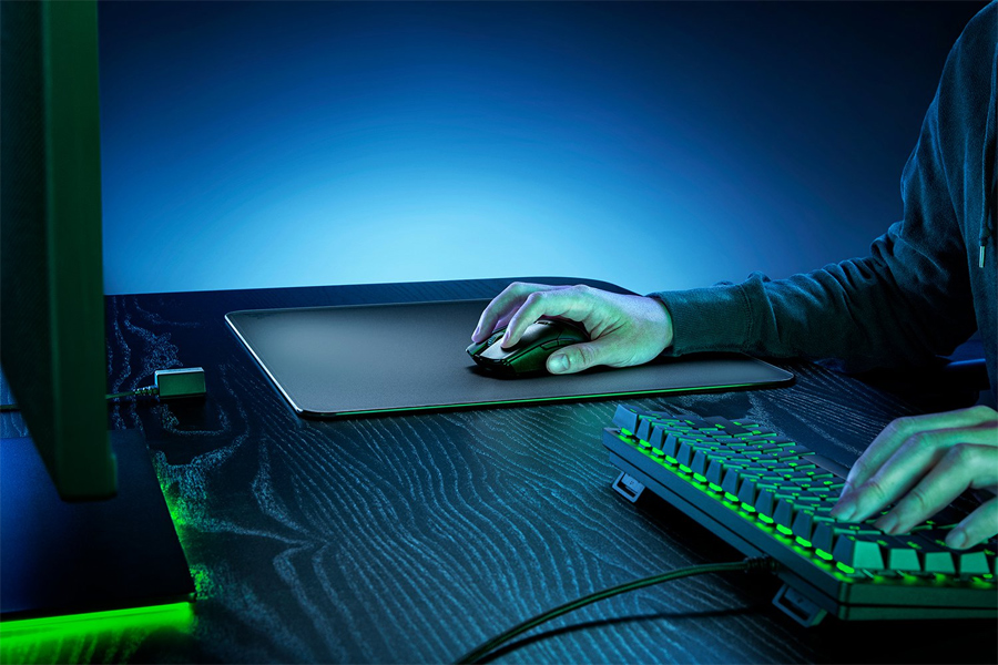 Tấm lót chuột Razer Atlas (RZ02-04890100-R3M1)