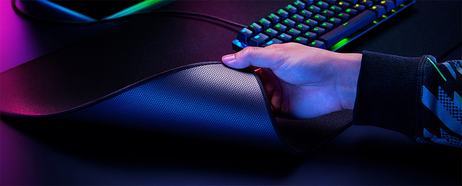 Tấm lót chuột Razer Strider - XXL (RZ02-03810100-R3M1)