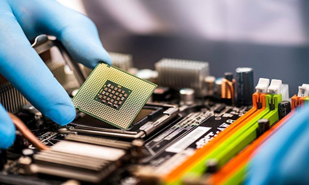 Chip bán dẫn là gì? Công nghệ đứng sau mọi thiết bị thông minh